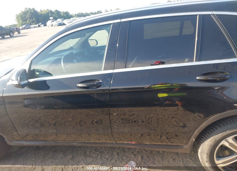 2019 MERCEDES-BENZ GLC 300 VIN: WDC0G4JB3KV118739