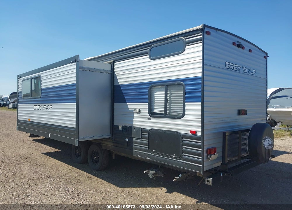 2022 FOREST RIVER CHEROKEE GREY WOLF VIN: 4X4TCKB21NK078291