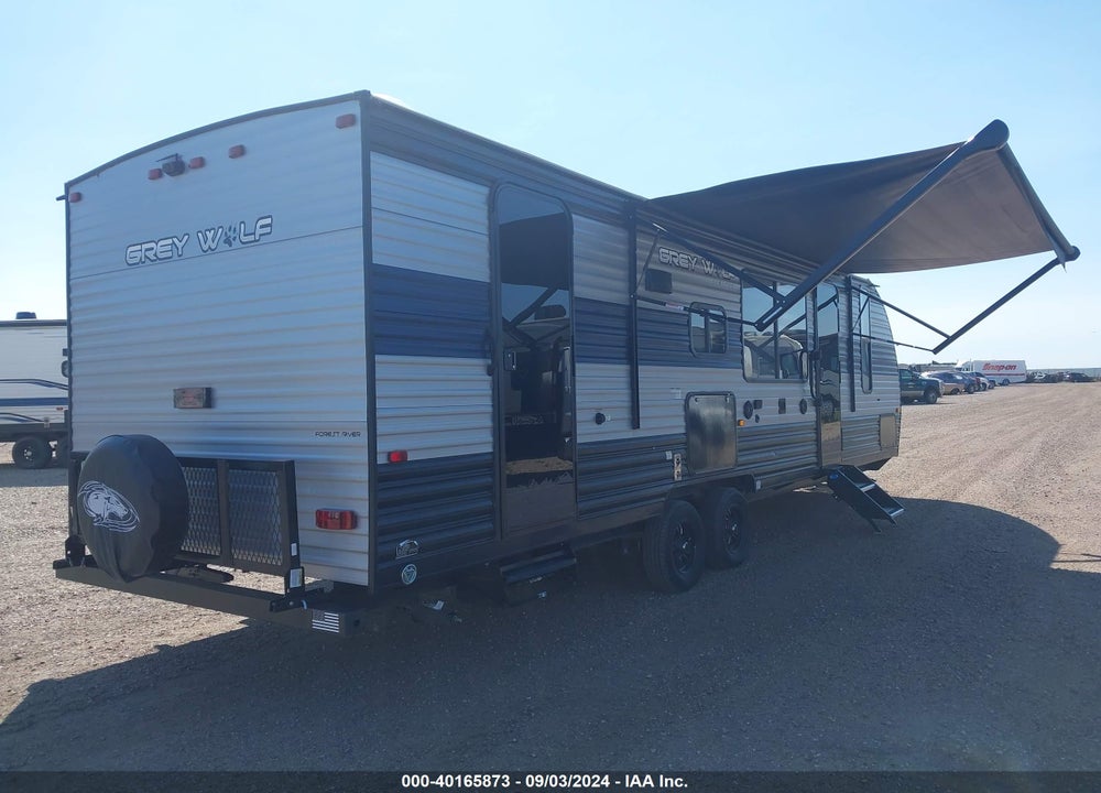 2022 FOREST RIVER CHEROKEE GREY WOLF VIN: 4X4TCKB21NK078291
