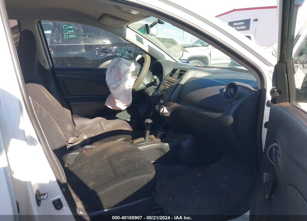 2014 NISSAN VERSA 1.6 S+ VIN: 3N1CN7APXEL829500
