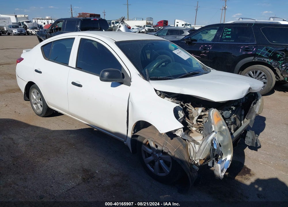 2014 NISSAN VERSA 1.6 S+ VIN: 3N1CN7APXEL829500