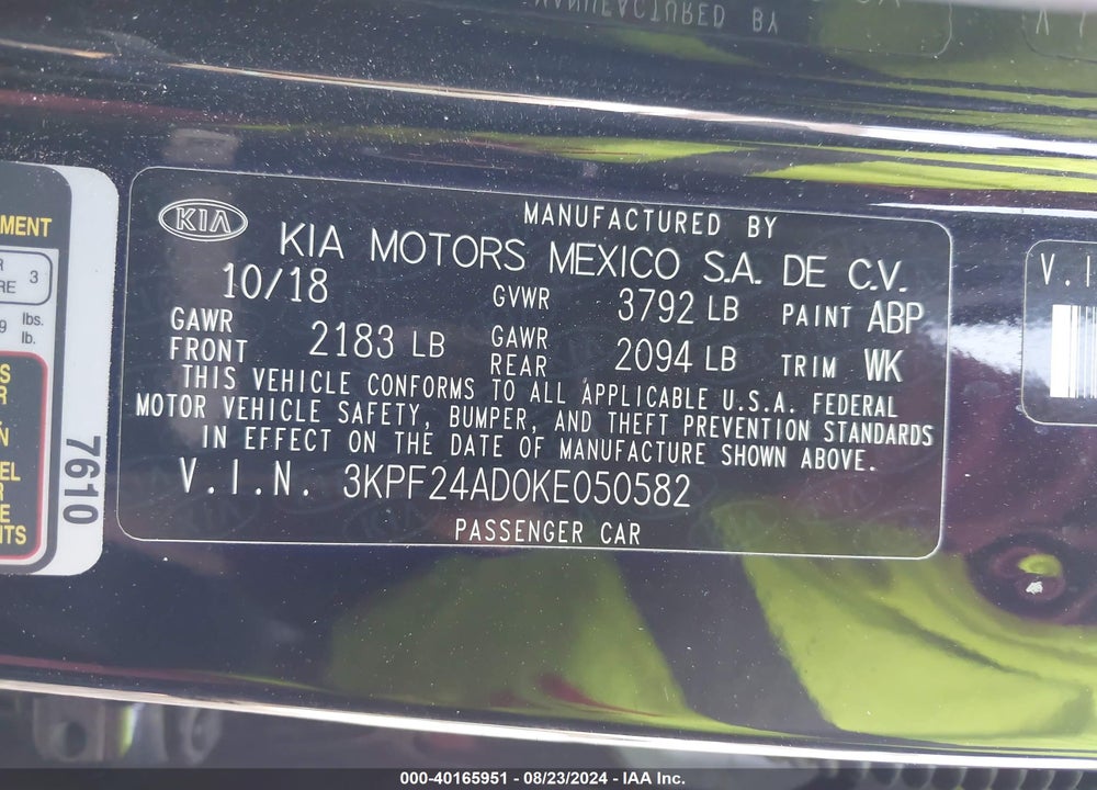 2019 KIA FORTE LXS VIN: 3KPF24AD0KE050582