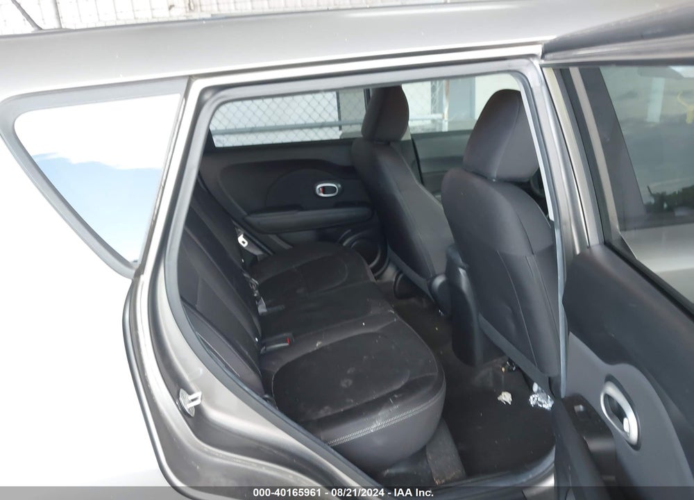 2015 KIA SOUL VIN: KNDJN2A27F7176433