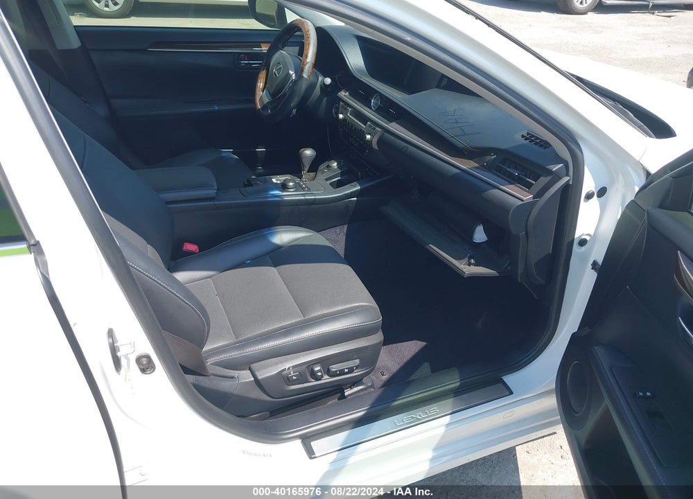 2014 LEXUS ES 350 VIN: JTHBK1GG4E2144575
