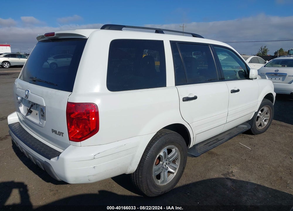 2005 HONDA PILOT EX-L VIN: 5FNYF185X5B057970