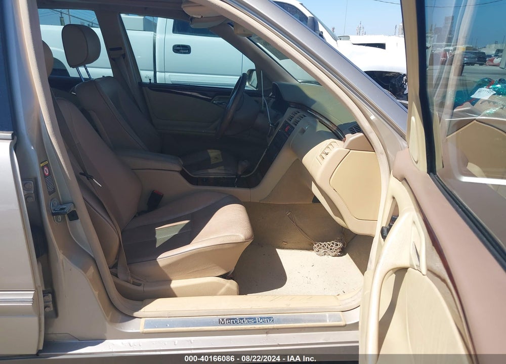 2000 MERCEDES-BENZ E 320 VIN: WDBJF65J5YB096746