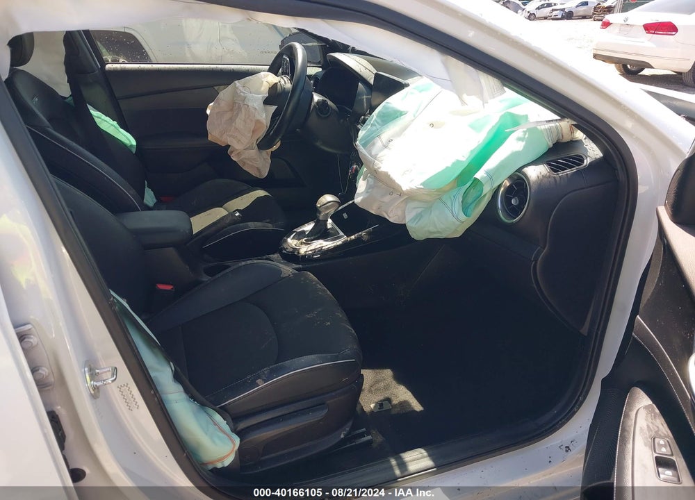2021 KIA FORTE GT LINE VIN: 3KPF34AD4ME380192