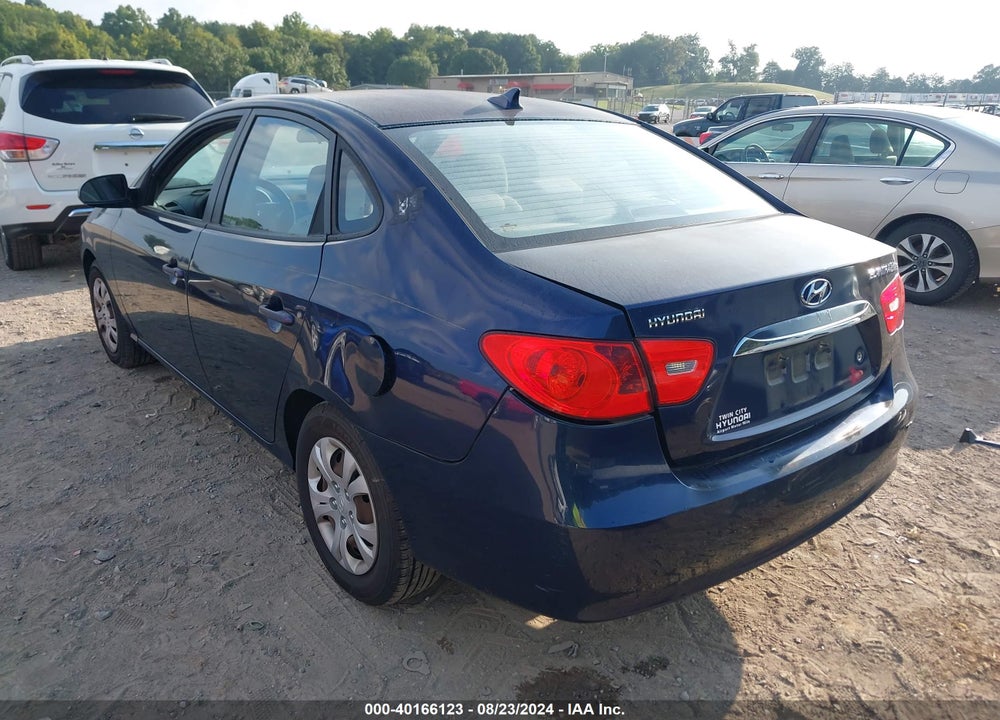 2010 HYUNDAI ELANTRA VIN: KMHDU4AD5AU047657