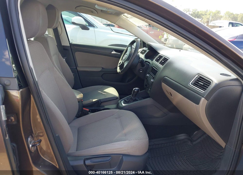 2014 VOLKSWAGEN JETTA 2.0L S VIN: 3VW2K7AJ8EM303791