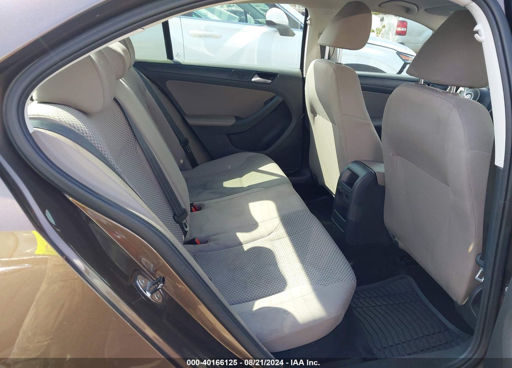 2014 VOLKSWAGEN JETTA 2.0L S VIN: 3VW2K7AJ8EM303791