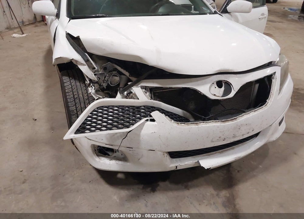 2011 TOYOTA CAMRY SE VIN: 4T1BF3EK1BU774302