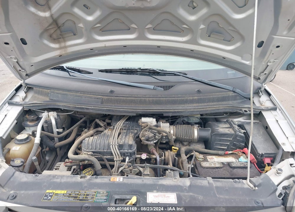 2004 FORD FREESTAR SE VIN: 2FMZA51634BA50881