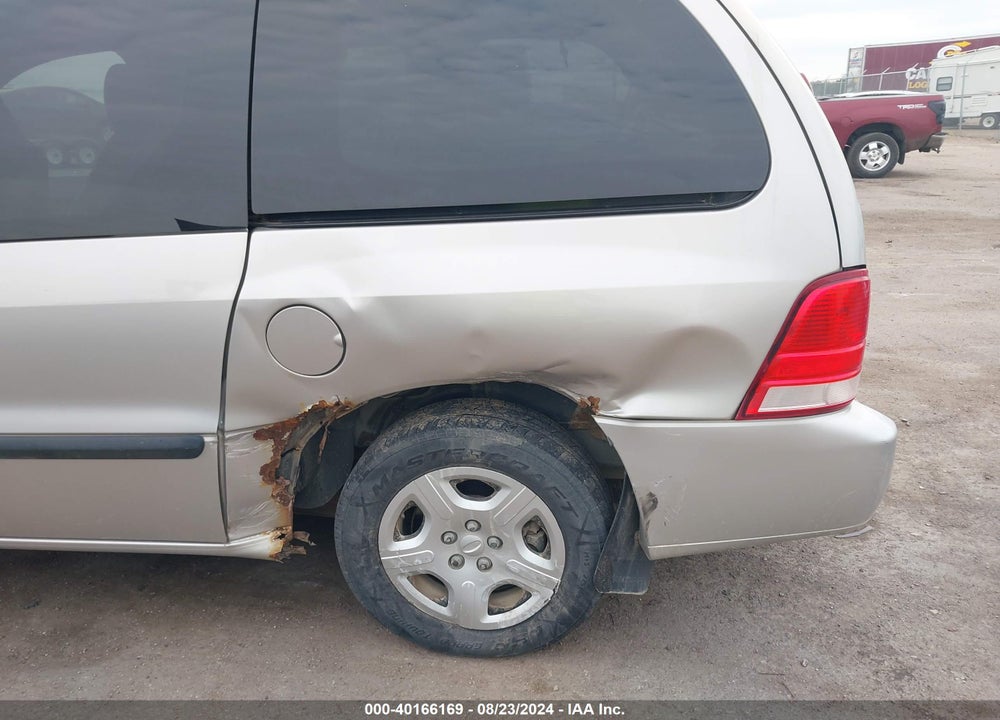 2004 FORD FREESTAR SE VIN: 2FMZA51634BA50881