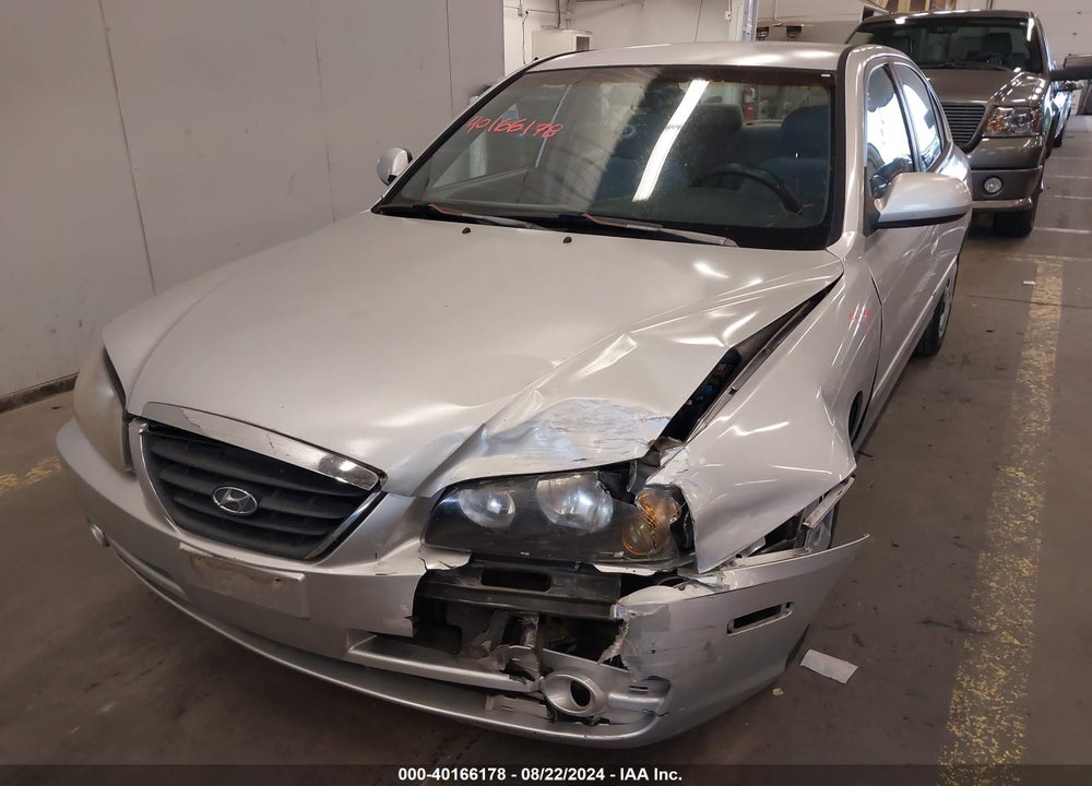 2005 HYUNDAI ELANTRA GLS/GT VIN: KMHDN46D35U070124