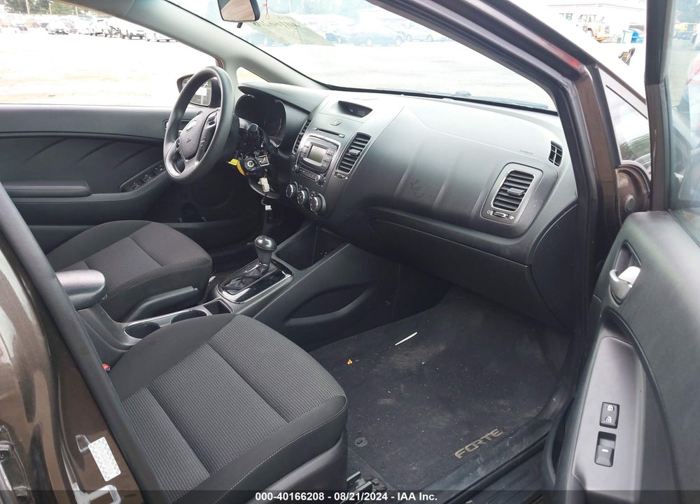 2017 KIA FORTE LX VIN: 3KPFK4A74HE011416