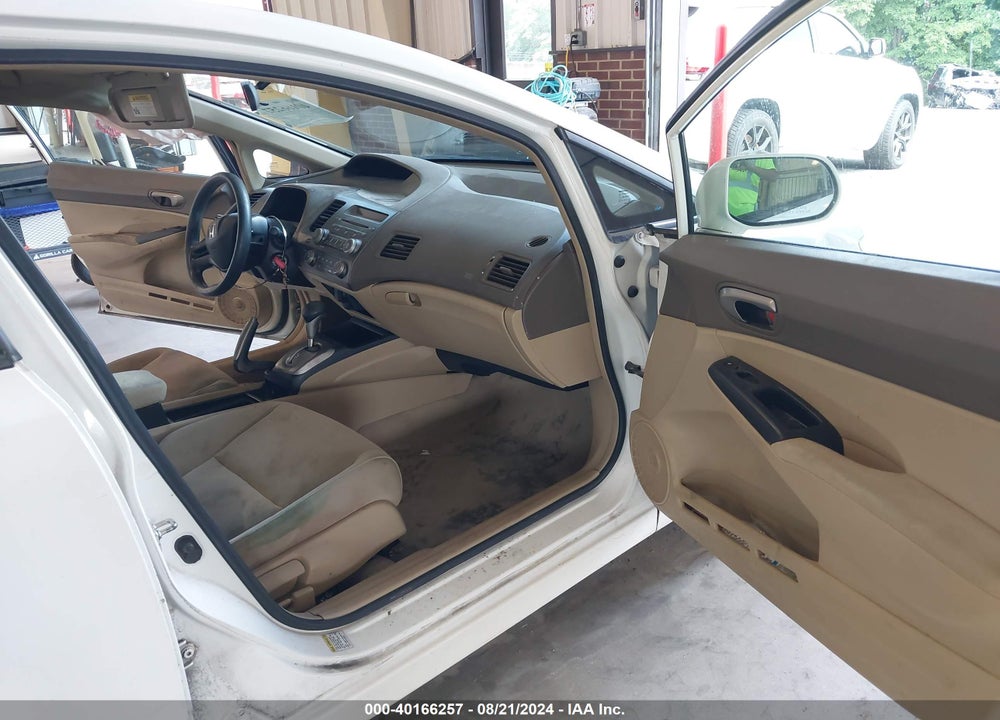 2008 HONDA CIVIC SDN LX VIN: 1HGFA16568L056195