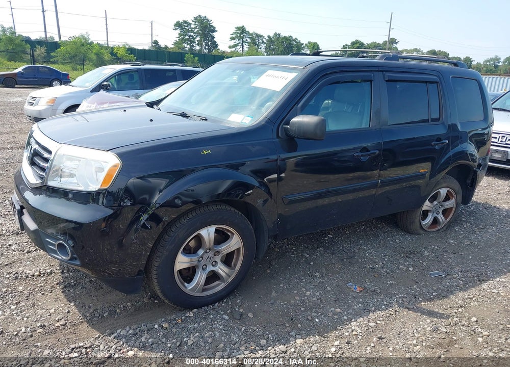 2015 HONDA PILOT EX-L VIN: 5FNYF4H52FB025386
