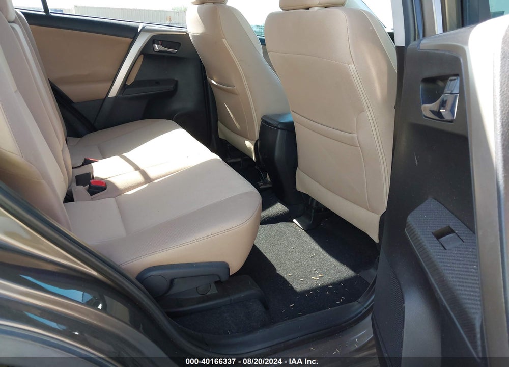 2015 TOYOTA RAV4 XLE VIN: 2T3RFREV6FW297598