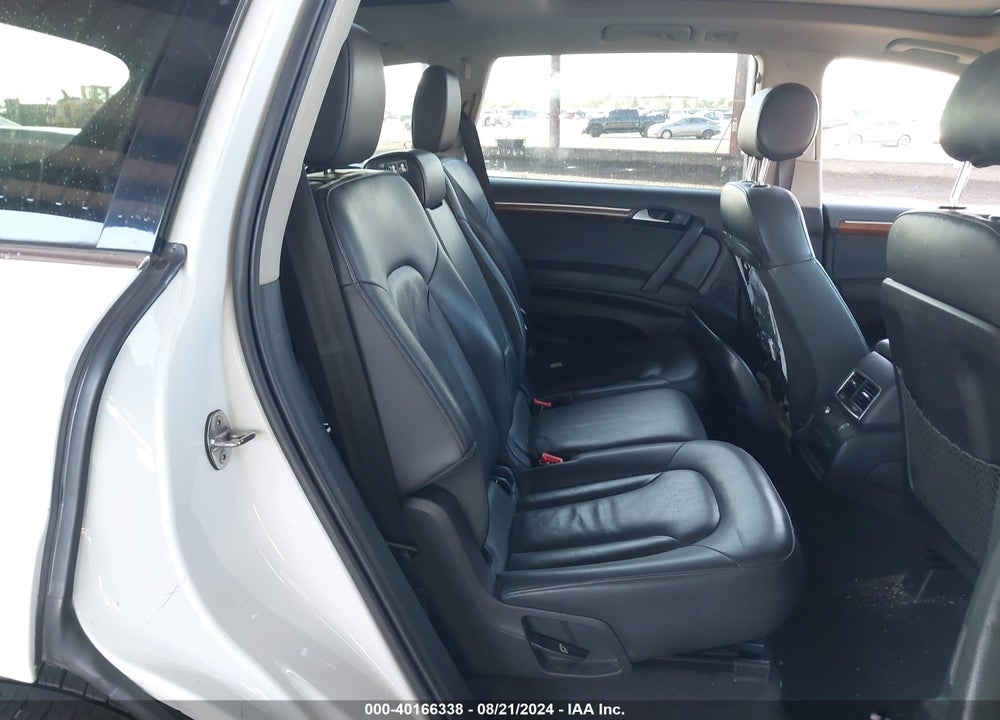 2014 AUDI Q7 3.0T PREMIUM VIN: WA1LGAFE7ED011928