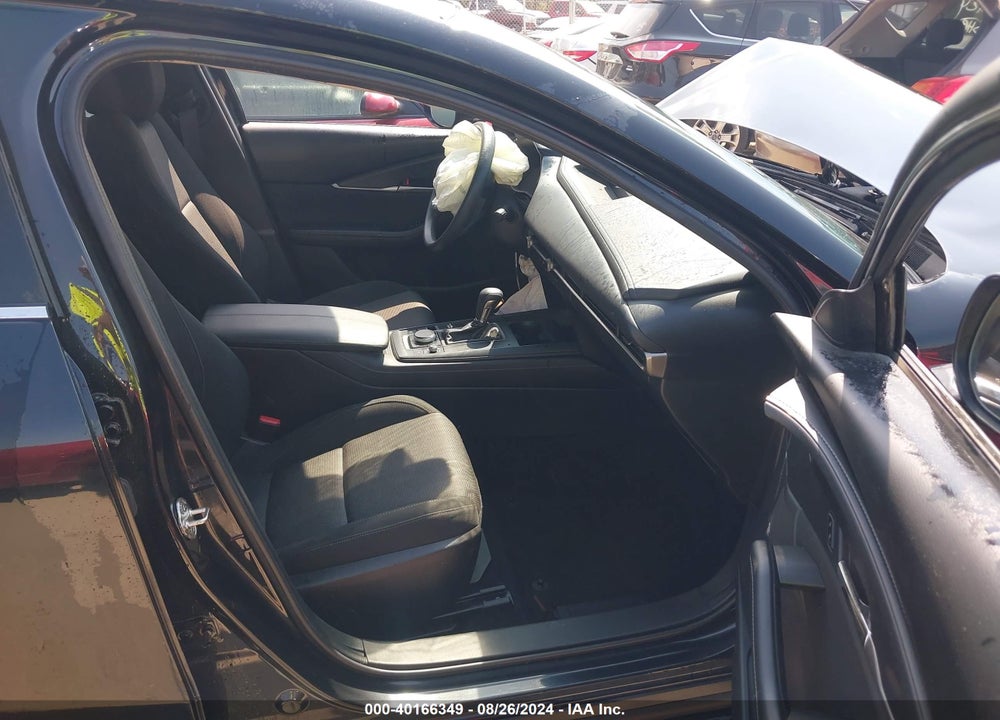 2023 MAZDA CX-30 2.5 S VIN: 3MVDMBAM0PM507182