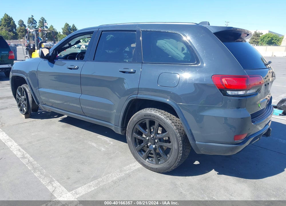 2017 JEEP GRAND CHEROKEE ALTITUDE 4X2 VIN: 1C4RJEAG2HC883221