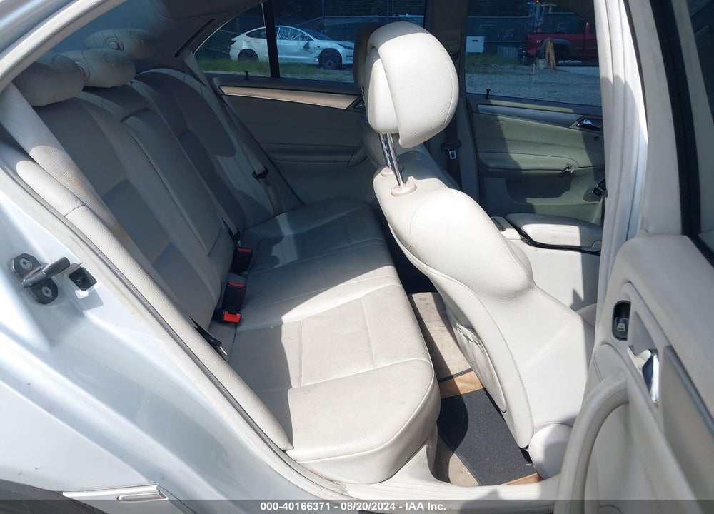 2006 MERCEDES-BENZ C 230 SPORT VIN: WDBRF52H66E021080