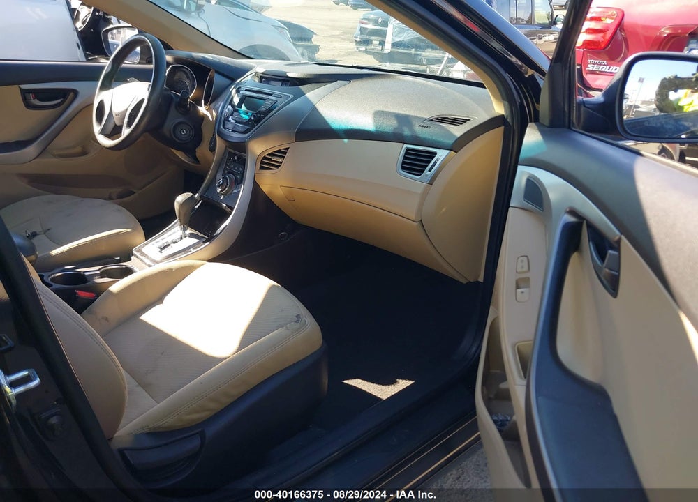 2013 HYUNDAI ELANTRA GLS VIN: 5NPDH4AE6DH229884