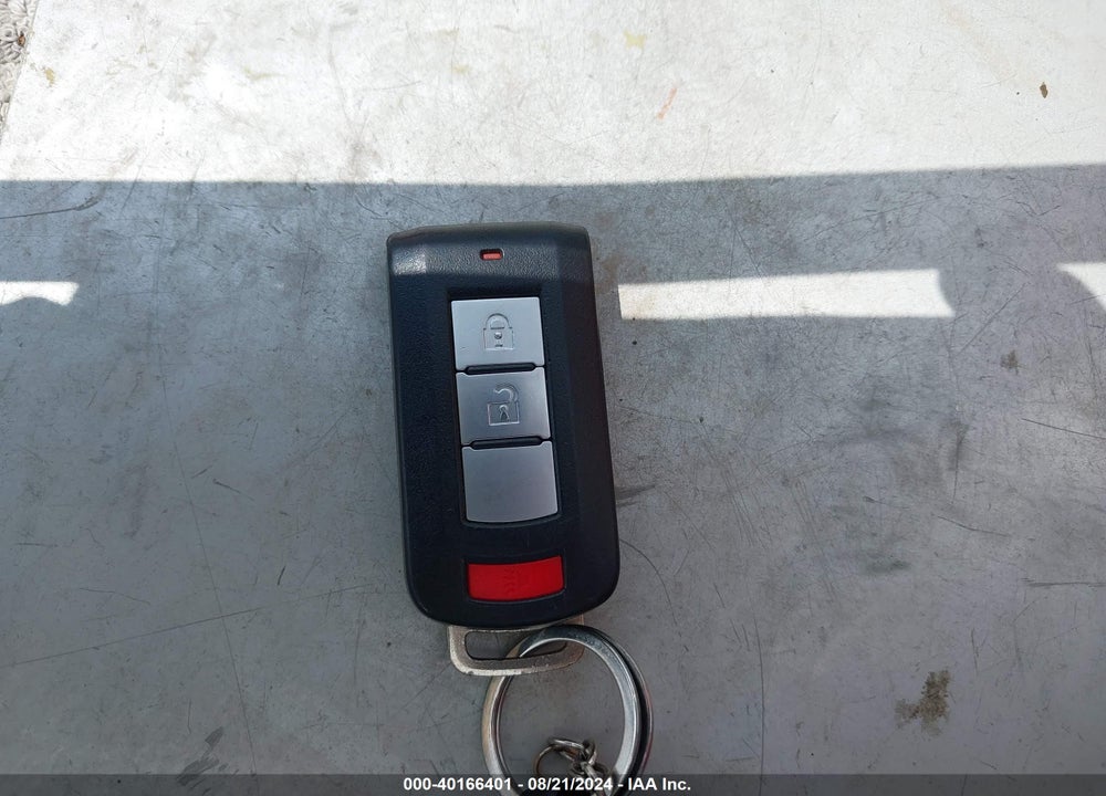2018 MITSUBISHI OUTLANDER LE VIN: JA4AD3A34JZ036736
