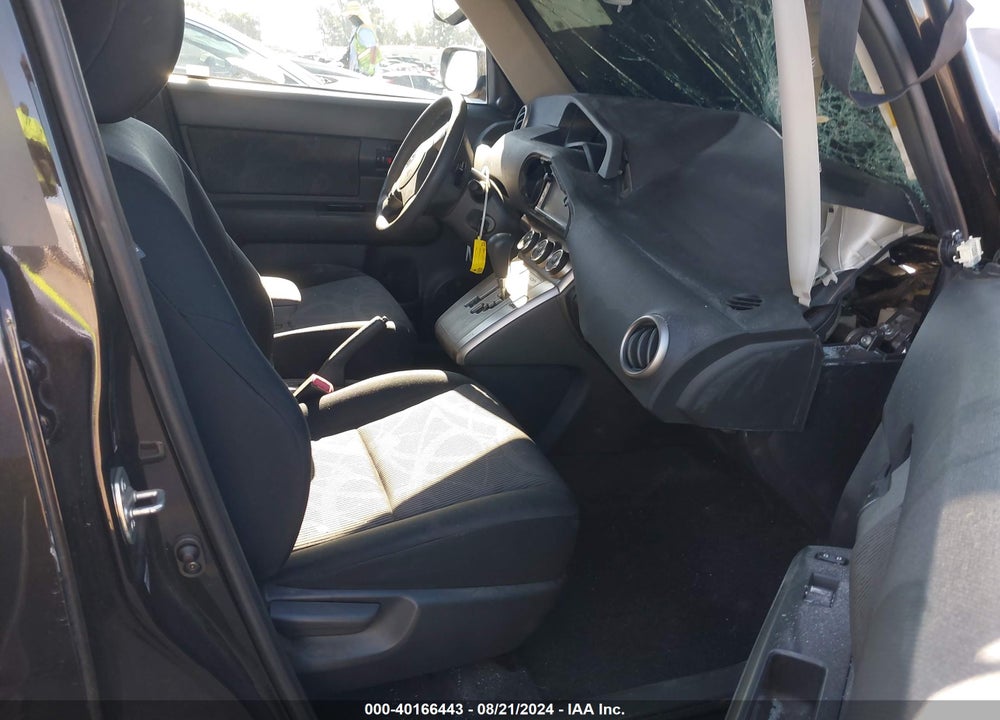 2015 SCION XB 686 PARKLAN EDITION VIN: JTLZE4FE1FJ080533