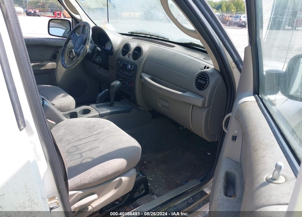 2004 JEEP LIBERTY SPORT VIN: 1J4GL48K04W156698