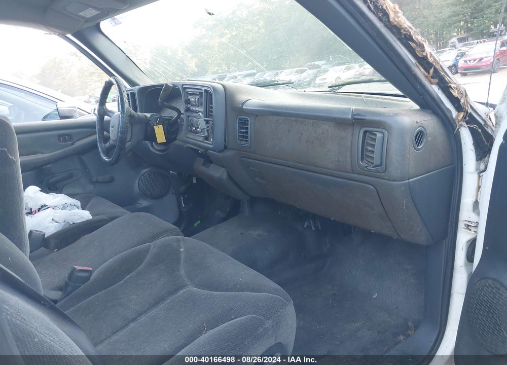 1999 GMC SIERRA 1500 SL VIN: 1GTEC14W7XE515849