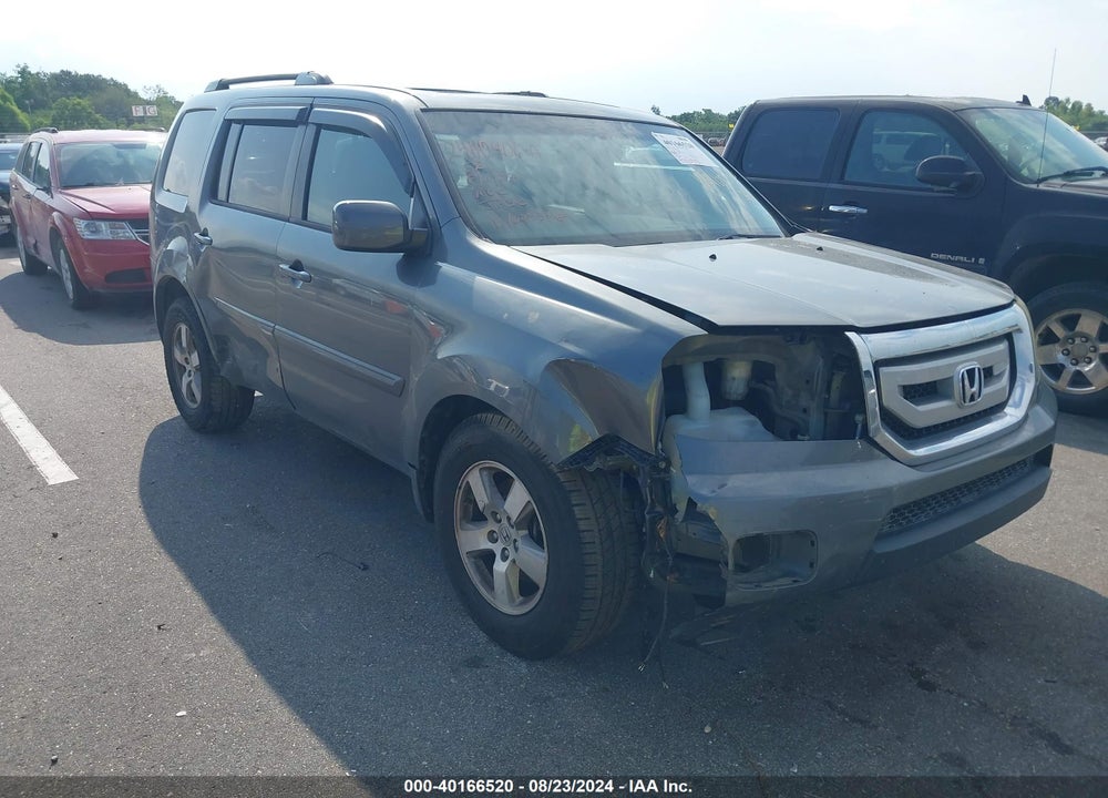 2011 HONDA PILOT EX-L VIN: 5FNYF3H58BB029348