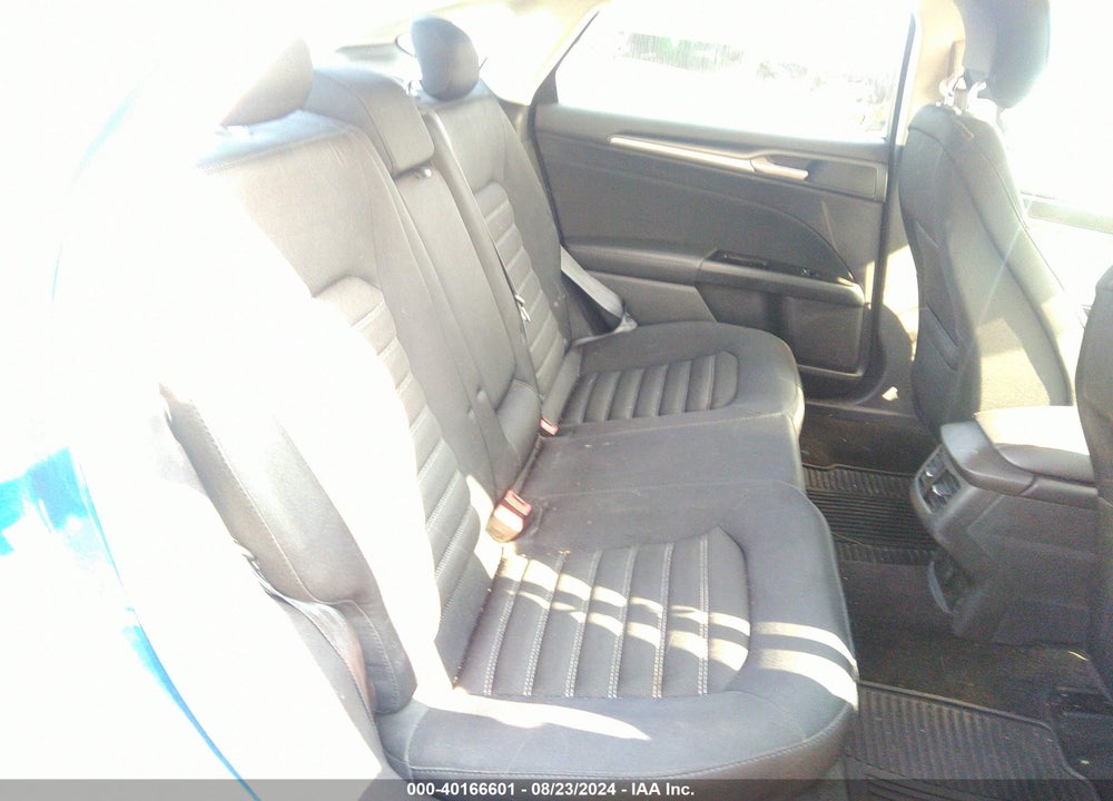 2014 FORD FUSION SE VIN: 3FA6P0HD8ER118064