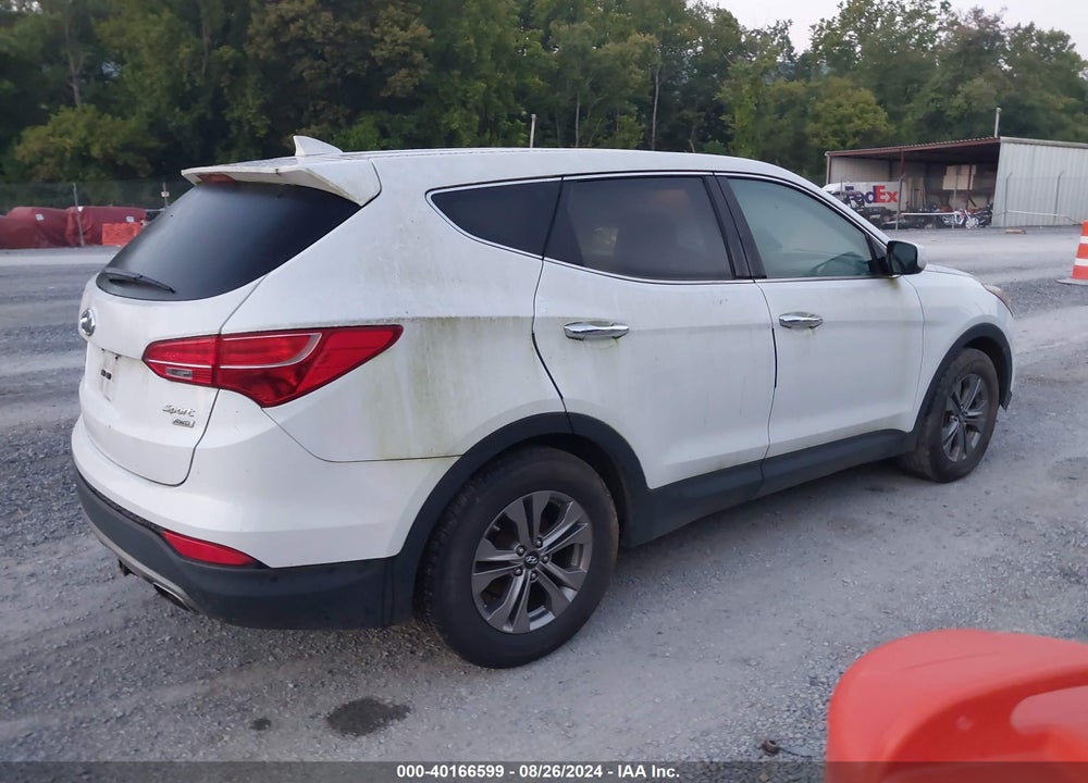2016 HYUNDAI SANTA FE SPORT 2.4L VIN: 5XYZTDLB5GG323760