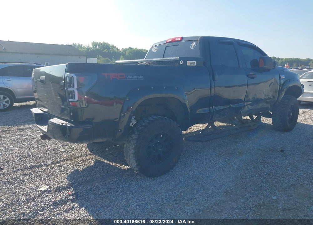 2011 TOYOTA TUNDRA GRADE 5.7L V8 VIN: 5TFUY5F17BX186413