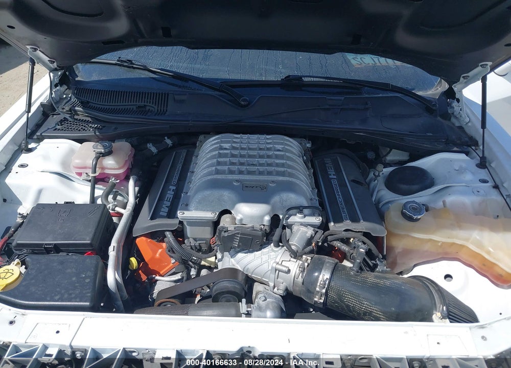 2016 DODGE CHALLENGER SRT HELLCAT VIN: 2C3CDZC92GH148421