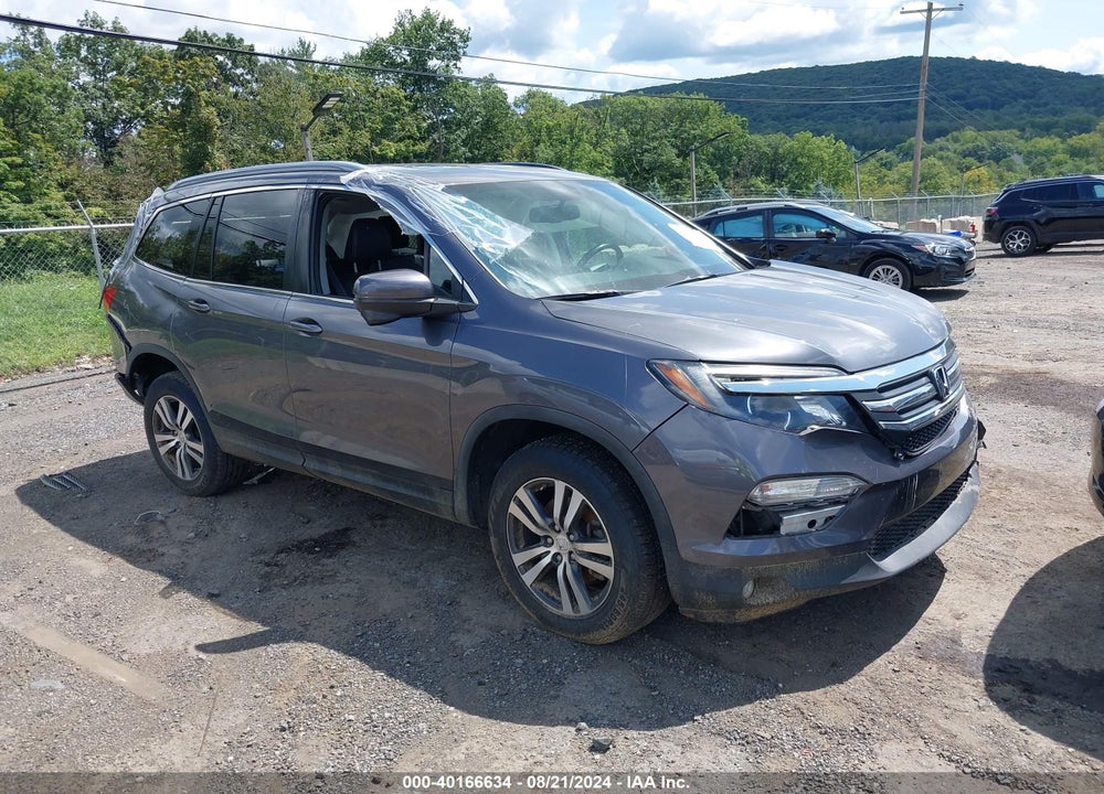2017 HONDA PILOT VIN: 5FNYF6H55HB099366