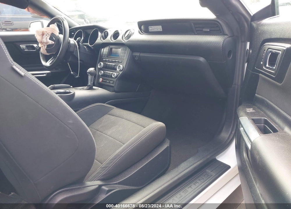 2015 FORD MUSTANG V6 VIN: 1FA6P8AM0F5358805