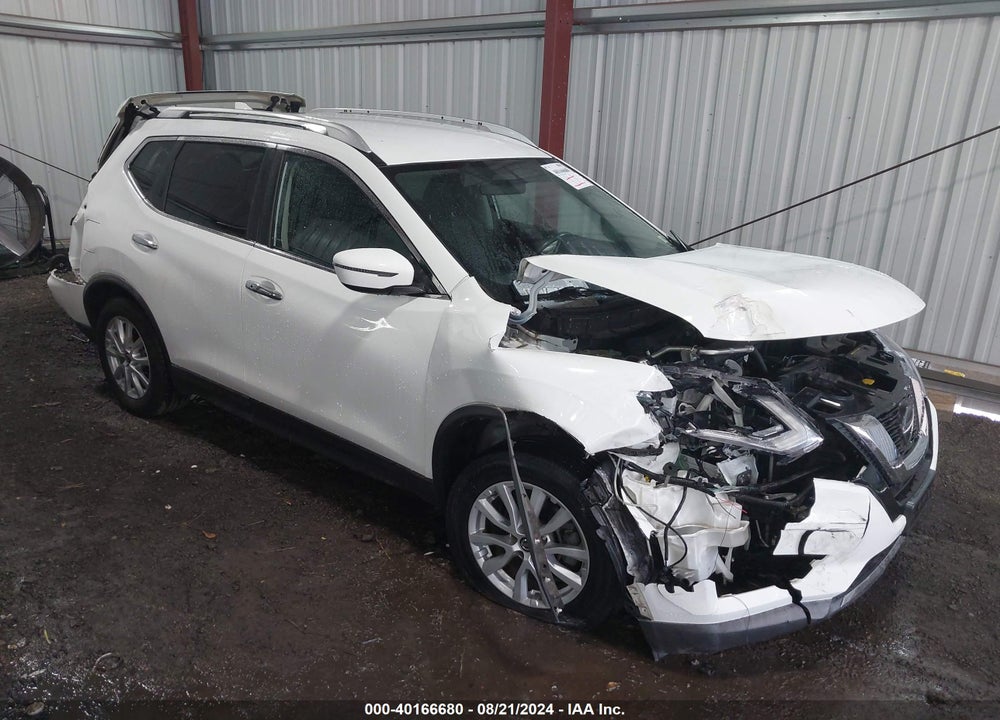 2018 NISSAN ROGUE SV VIN: KNMAT2MV9JP594254