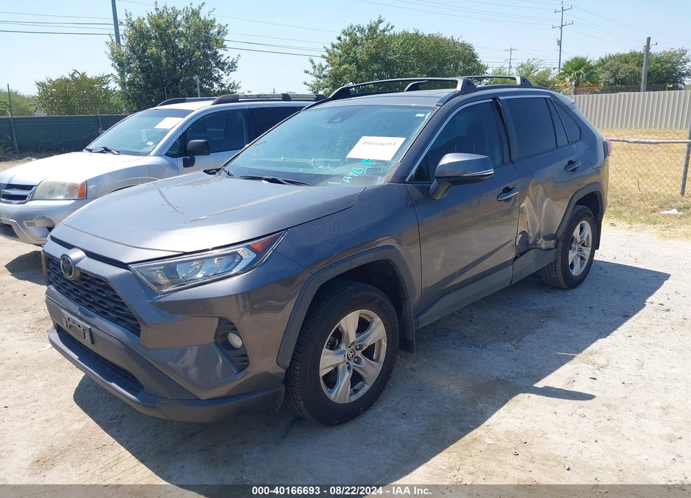 2021 TOYOTA RAV4 XLE VIN: 2T3W1RFV3MC156714