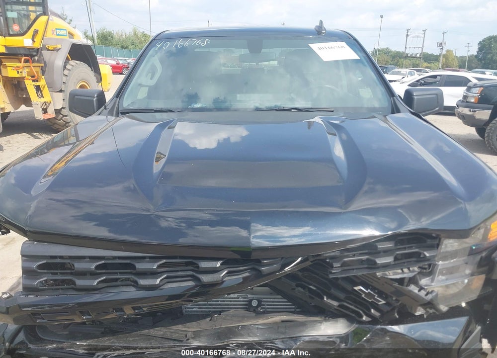2021 CHEVROLET SILVERADO 1500 4WD SHORT BED CUSTOM VIN: 1GCPYBEKXMZ165665