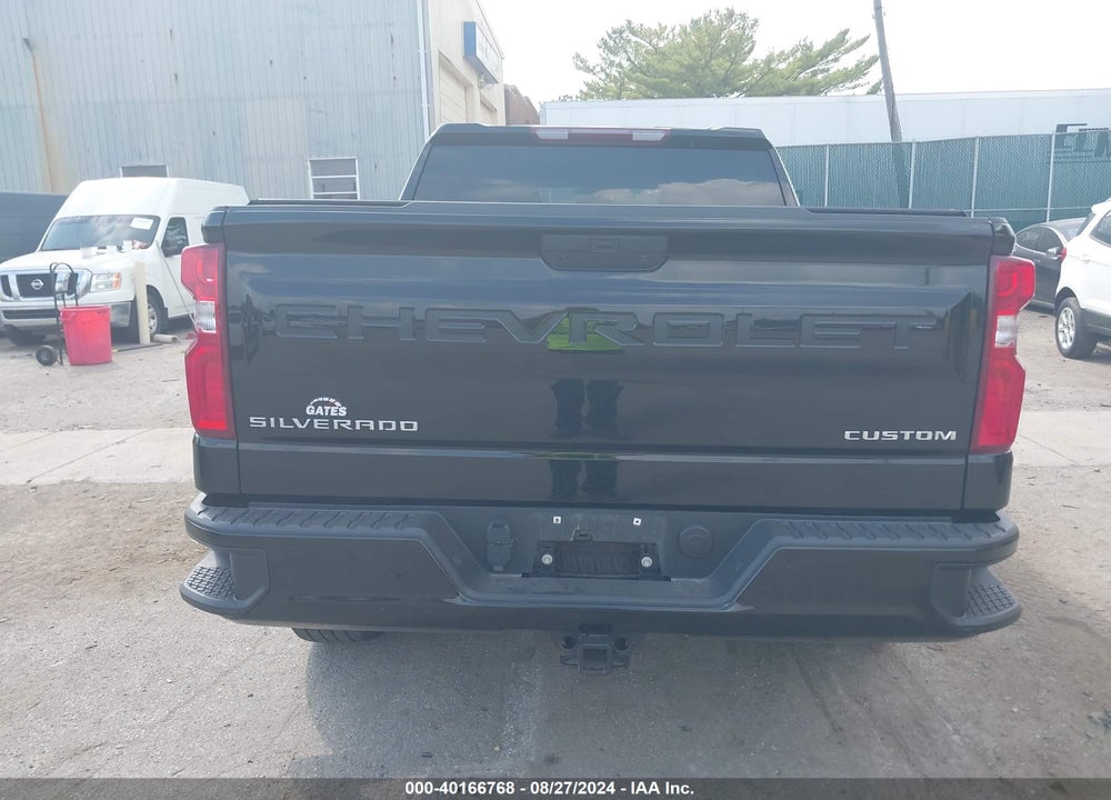 2021 CHEVROLET SILVERADO 1500 4WD SHORT BED CUSTOM VIN: 1GCPYBEKXMZ165665
