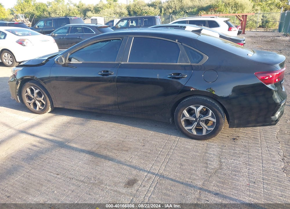2021 KIA FORTE LXS VIN: 3KPF24AD4ME362195