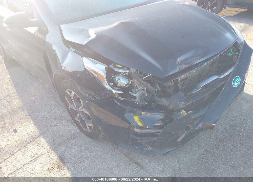 2021 KIA FORTE LXS VIN: 3KPF24AD4ME362195