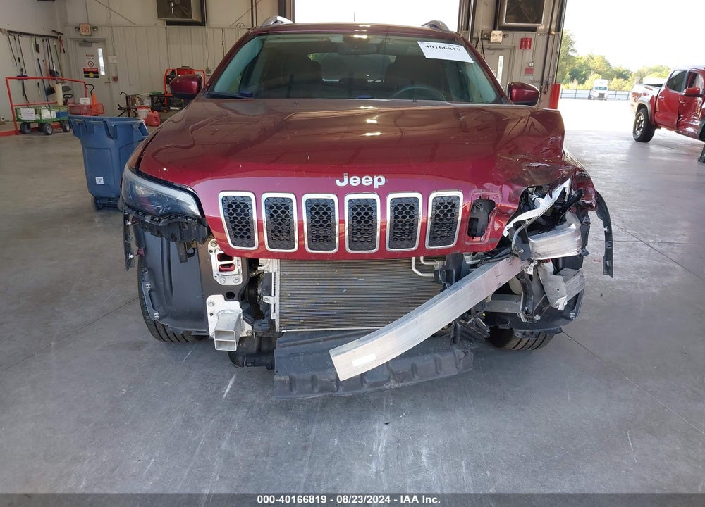 2019 JEEP CHEROKEE LATITUDE 4X4 VIN: 1C4PJMCB6KD334819