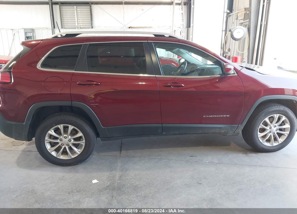 2019 JEEP CHEROKEE LATITUDE 4X4 VIN: 1C4PJMCB6KD334819