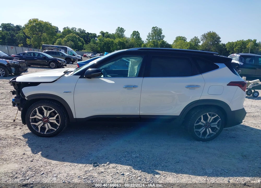 2021 KIA SELTOS SX TURBO VIN: KNDETCA24M7203842