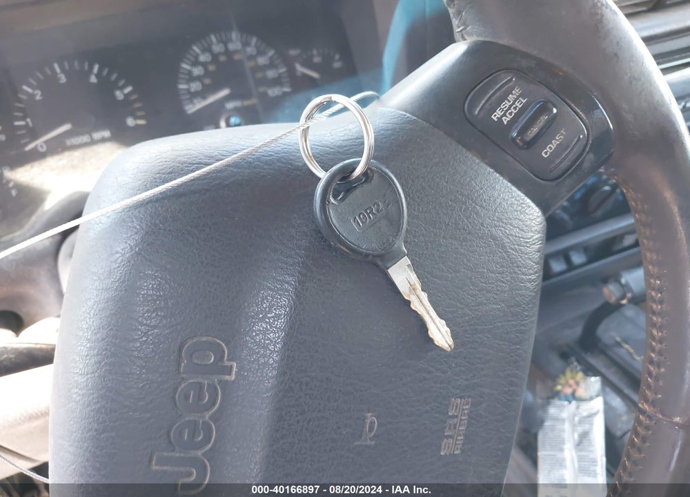2000 JEEP CHEROKEE SPORT VIN: 1J4FF48SXYL119992