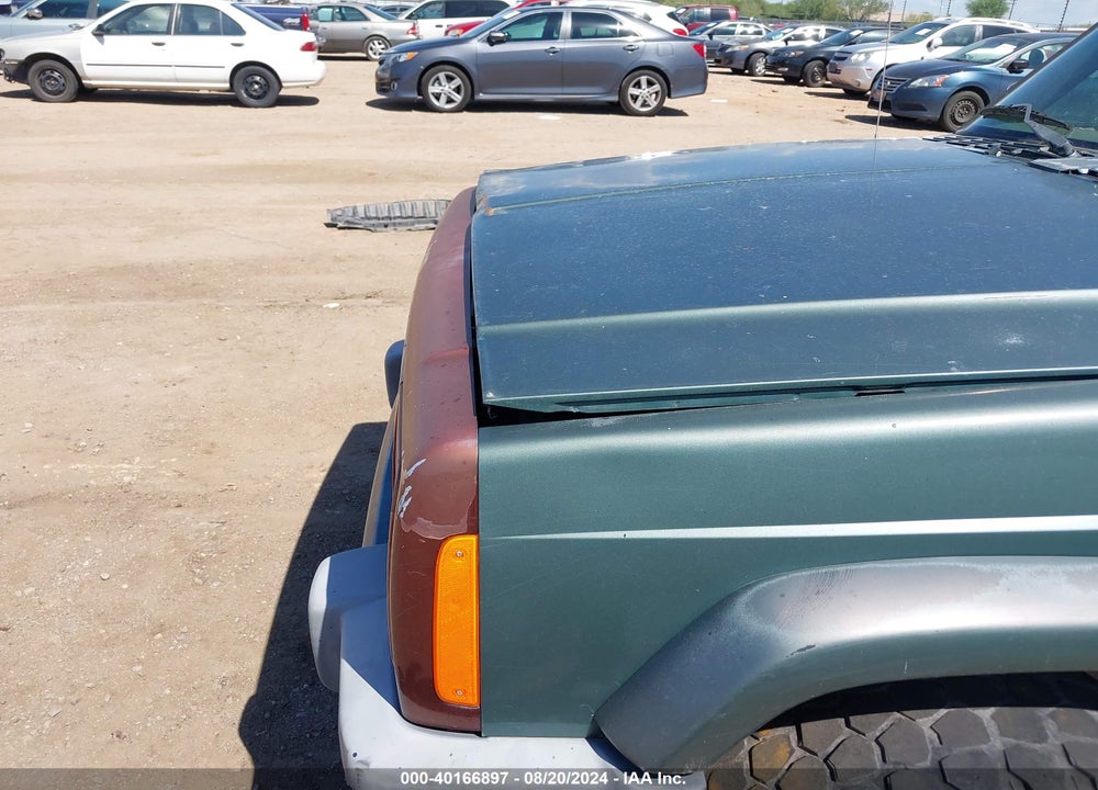 2000 JEEP CHEROKEE SPORT VIN: 1J4FF48SXYL119992