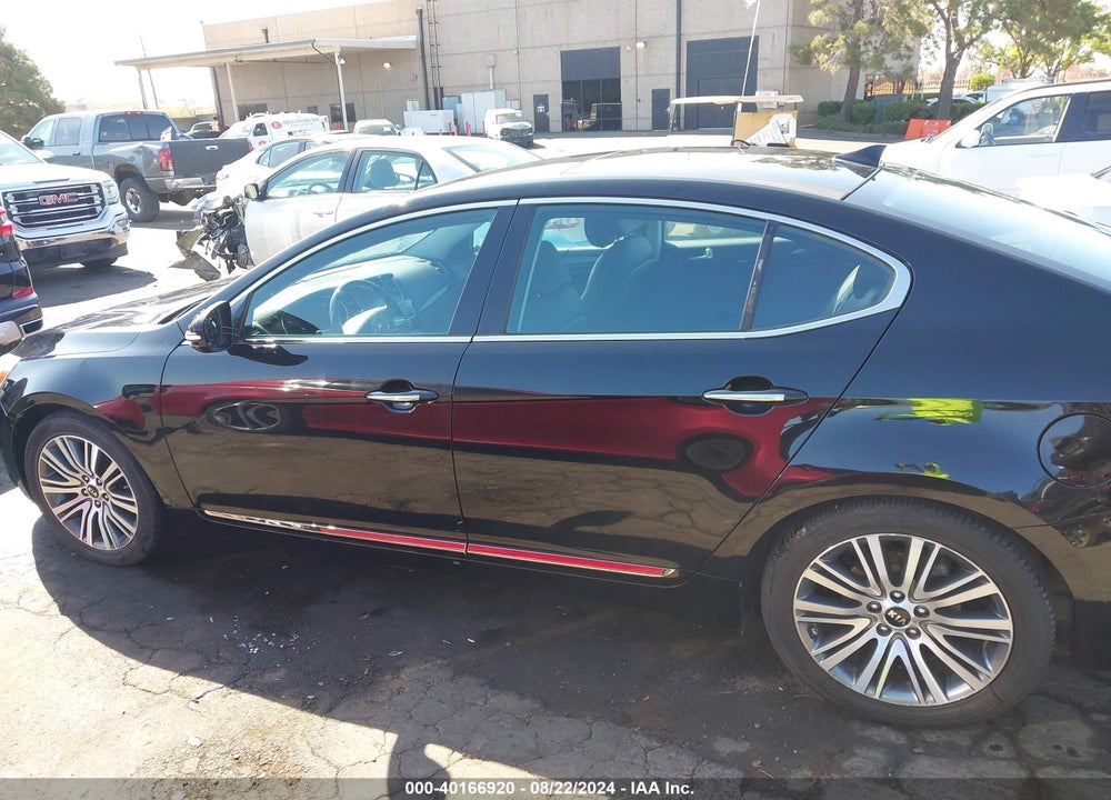 2016 KIA CADENZA PREMIUM VIN: KNALN4D72G5218125